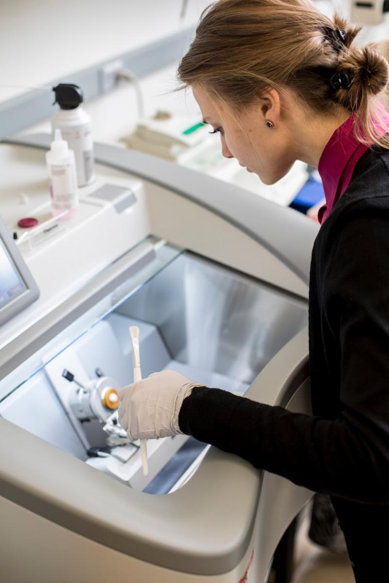 Kat working in a lab